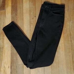 NWOT BDG twig super high rise black skinny jeans